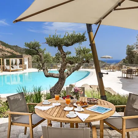 Готель Relais Carola