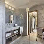 Relais Carola 4*