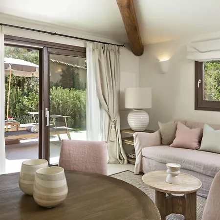 فندق Relais Carola 4*
