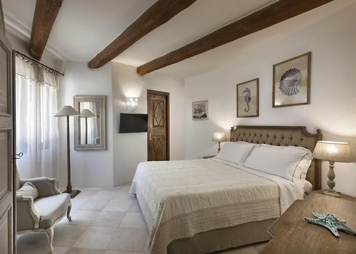 Relais Carola 4*