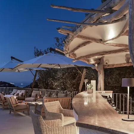ホテル Relais Carola 4*