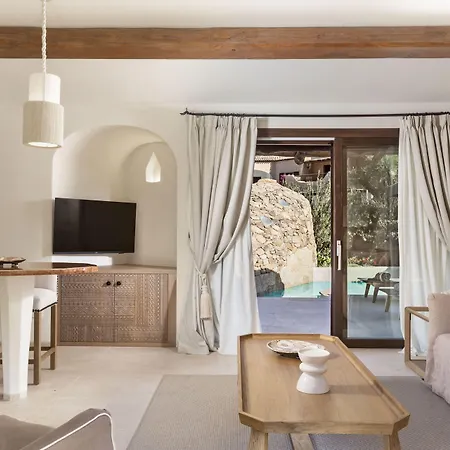 ホテル Relais Carola 4*